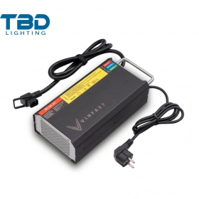 Sửa sạc VinFast 1000W giá rẻ, bảo hành lâu dài – Hướng dẫn sửa chữa các lỗi sạc 1000W